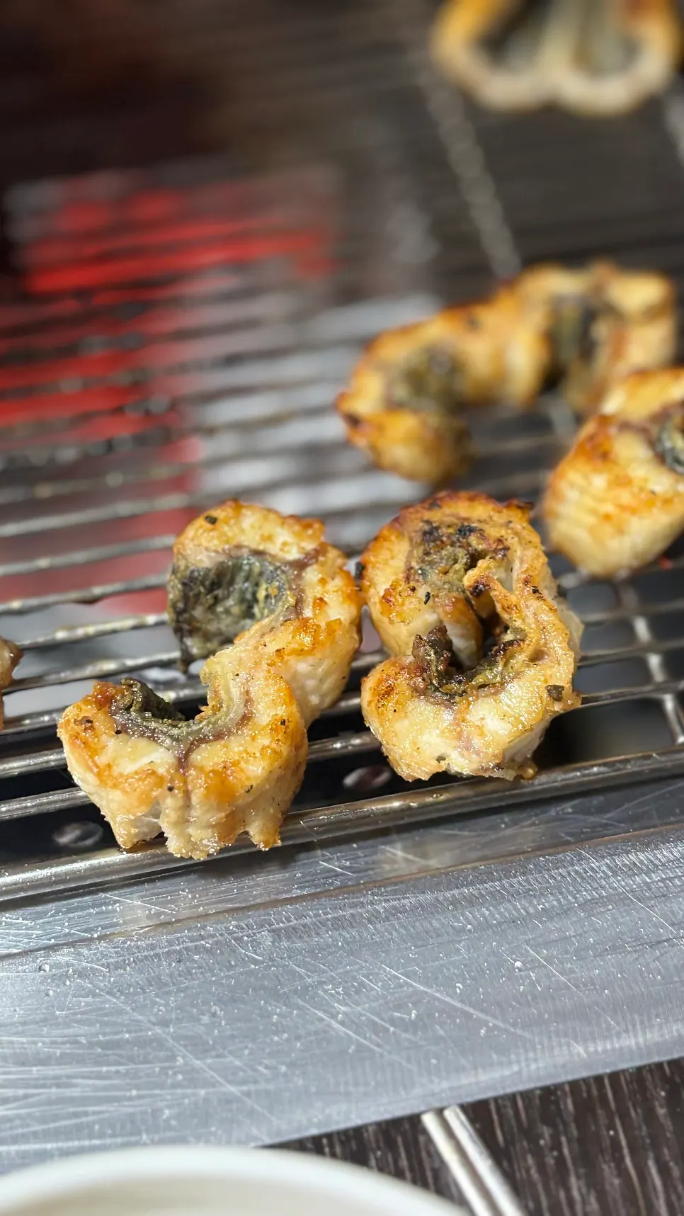 Eel cut into bite-sized pieces
