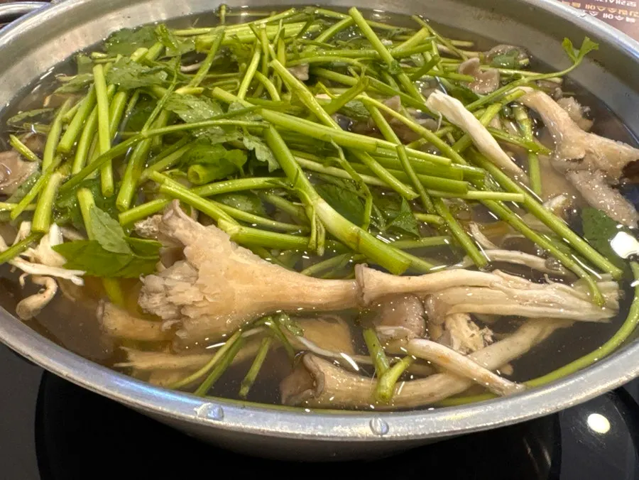기본 샤브칼국수 2인분 상차림