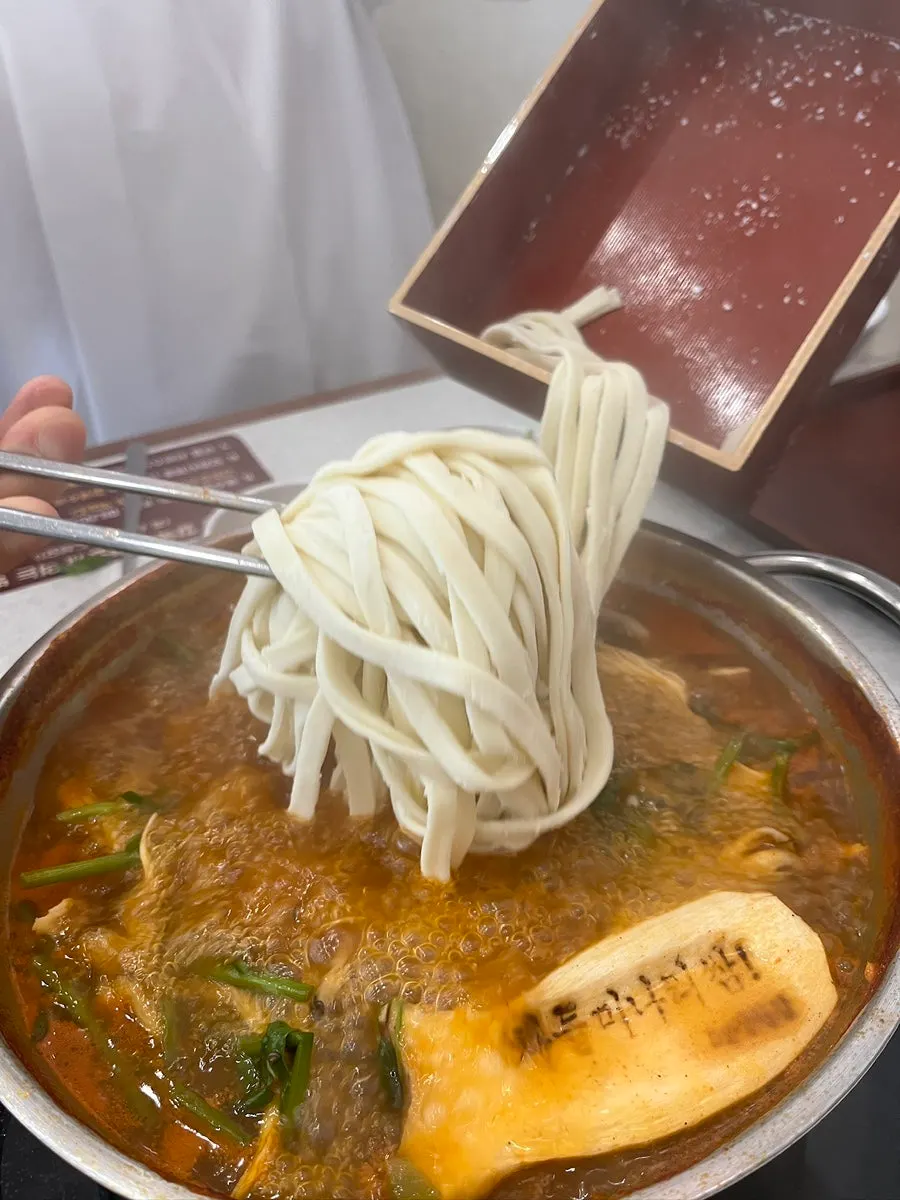 Eating order diagram and salt sauce