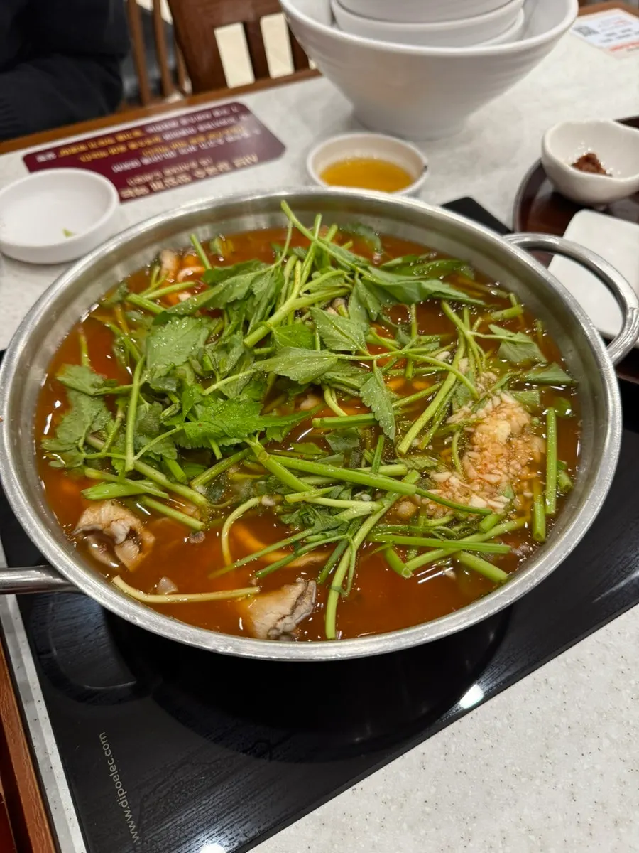 Menu listing for whole shrimp seafood pancake