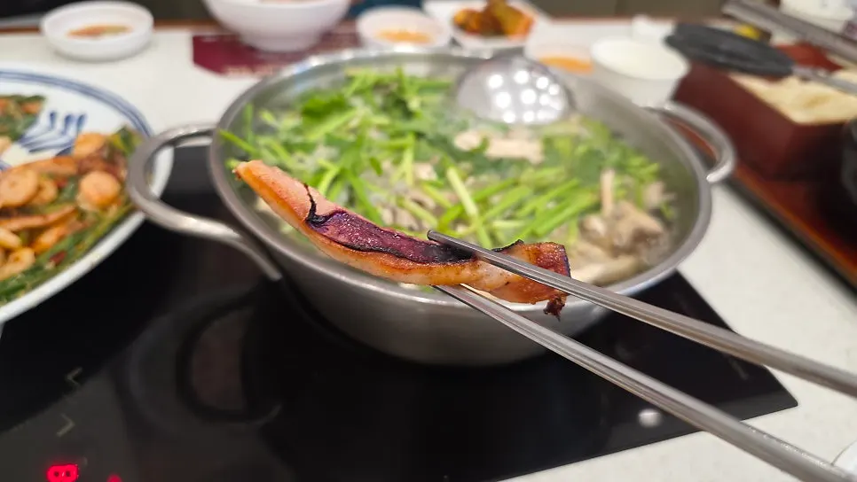 통새우해물파전 한 판