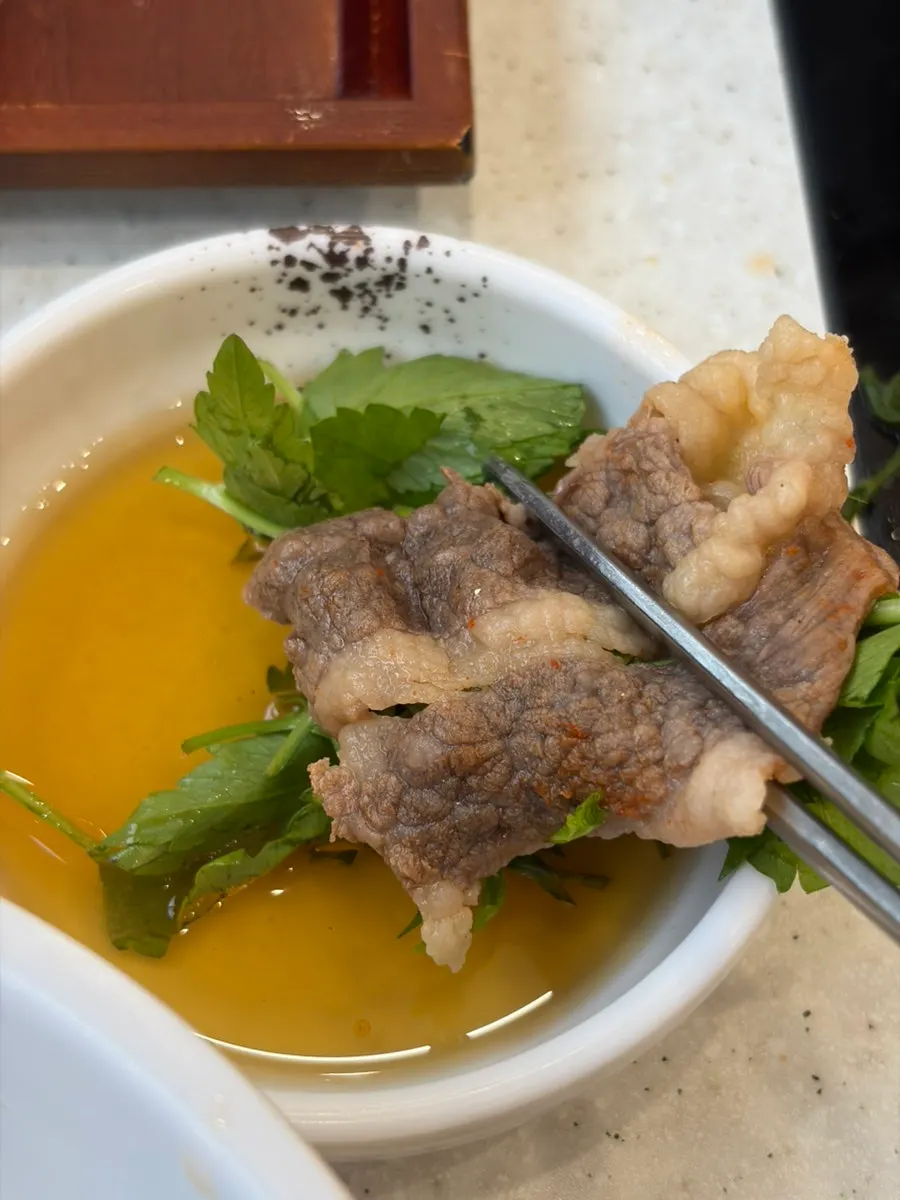 Brisket blanched in boiling shabu broth