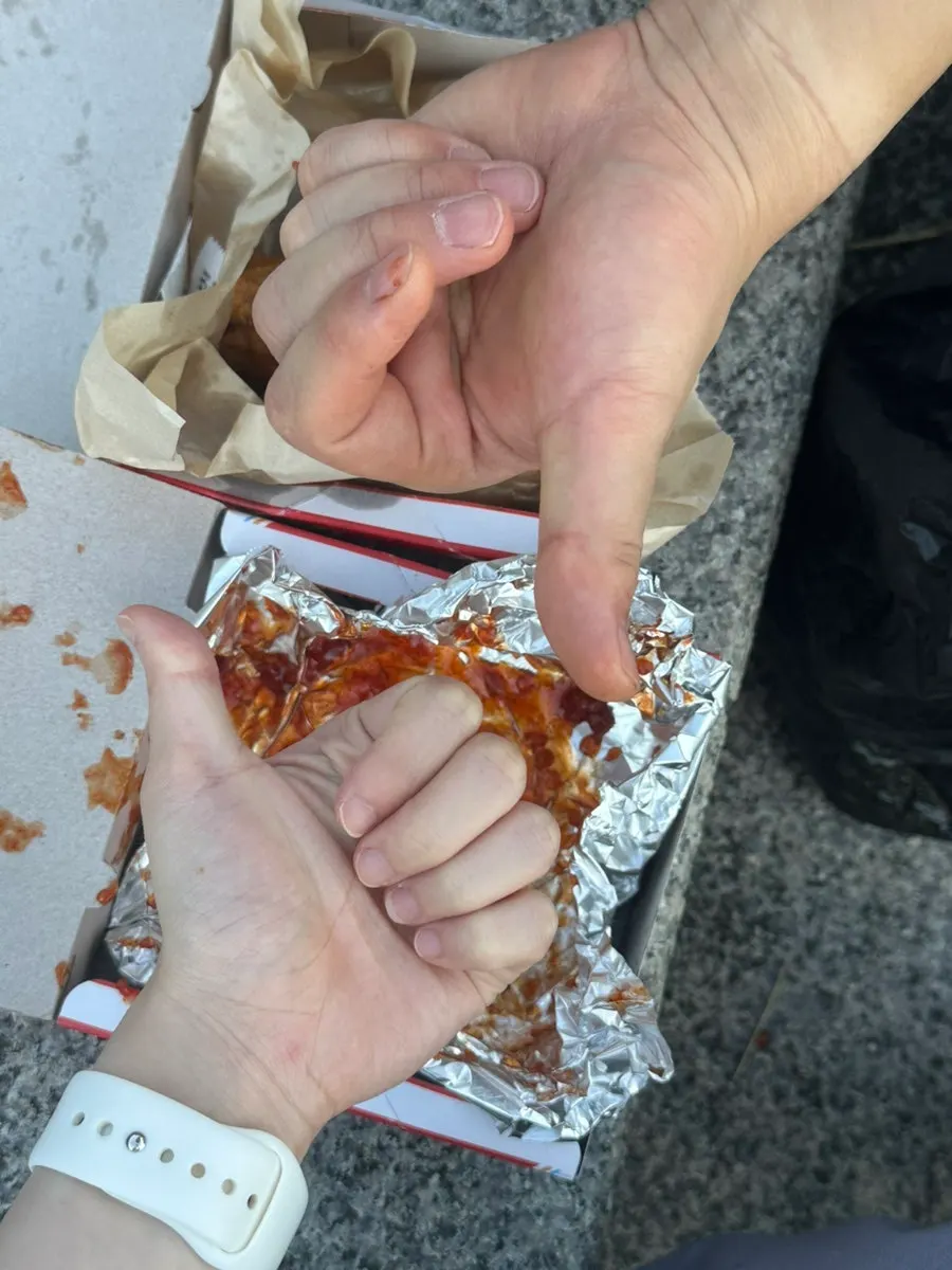 Chilsung Cider and packed chicken