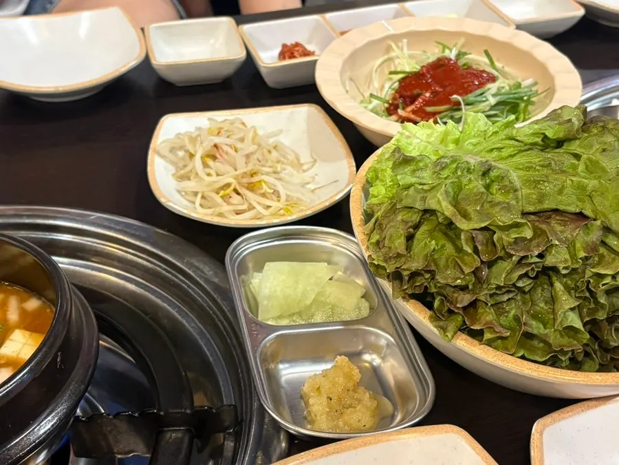 Fresh galmaegisal and the meat order