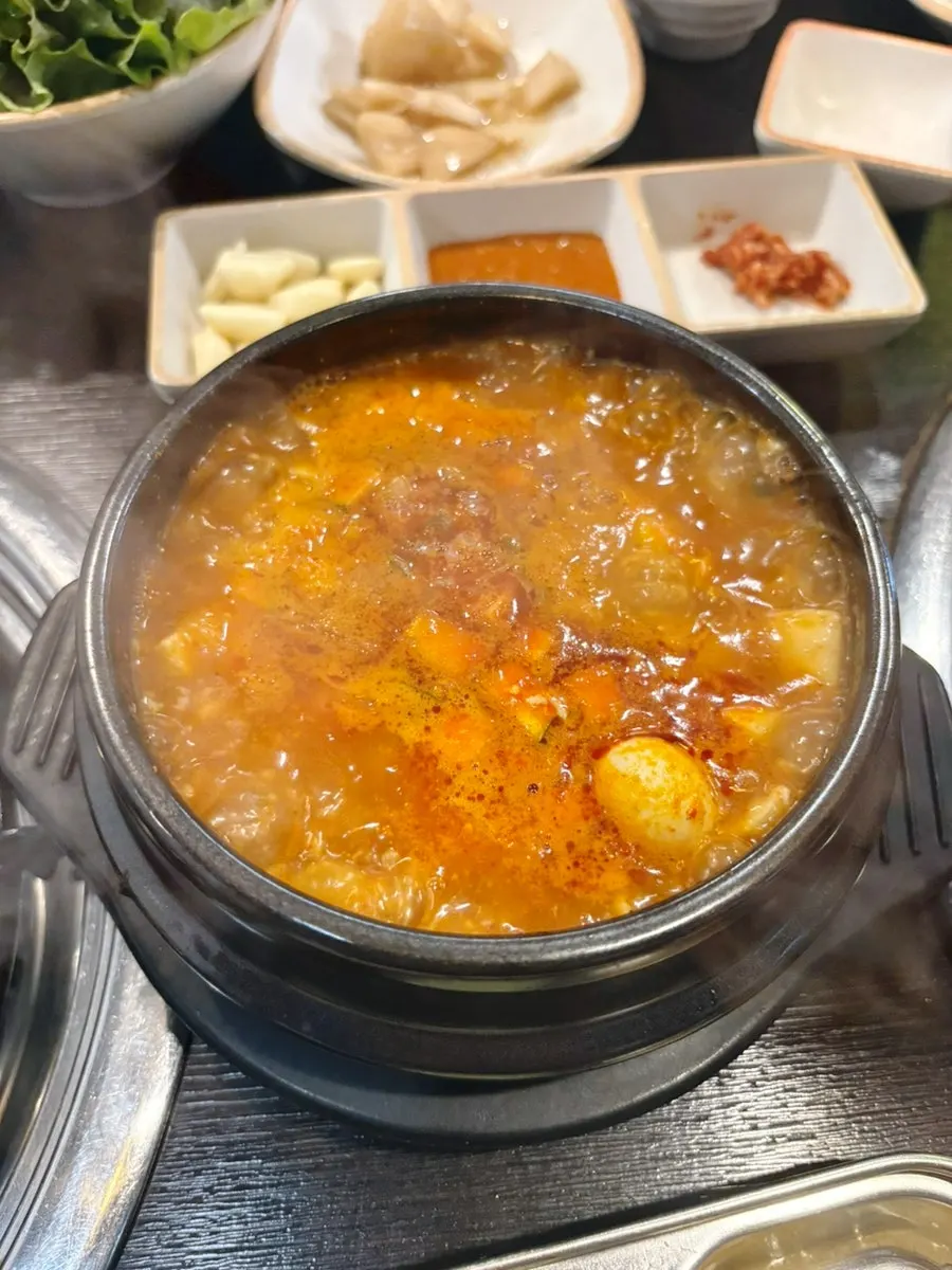 Samgyeopsal và galmaegisal được xếp riêng