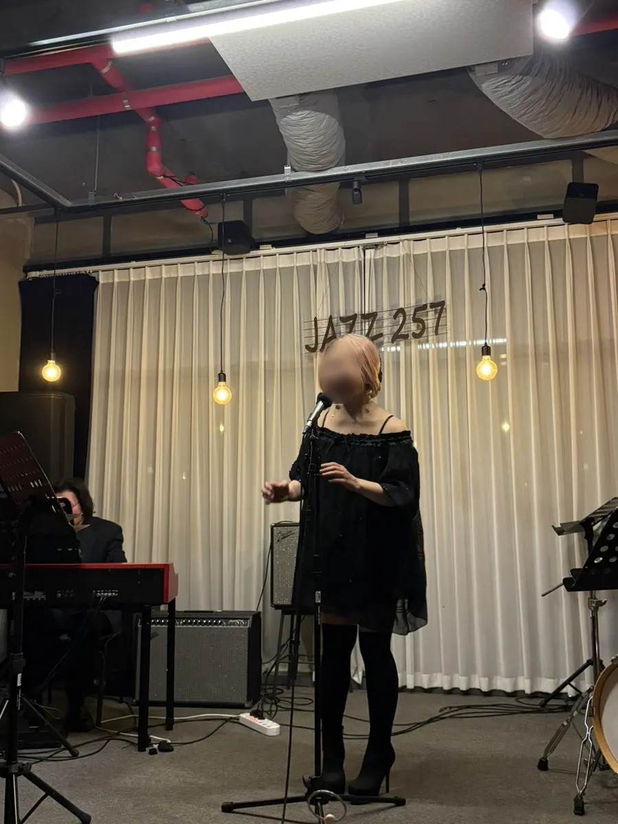 A live jazz performance on the Jazz 257 stage