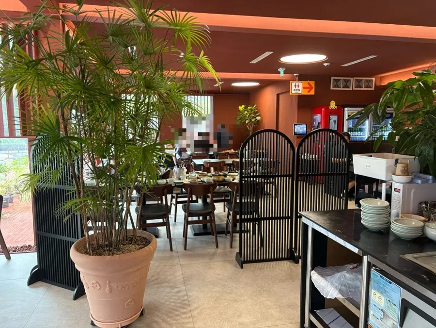 Area around the entrance of Deojinji, Resom Baegun Branch