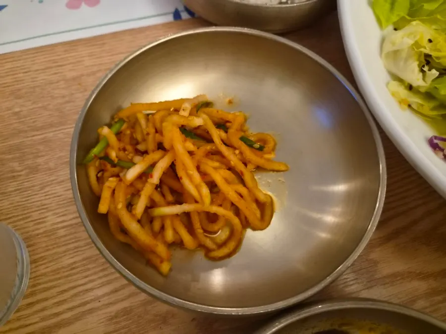 誕生日記念に出されたトゥルパベの夕食の膳