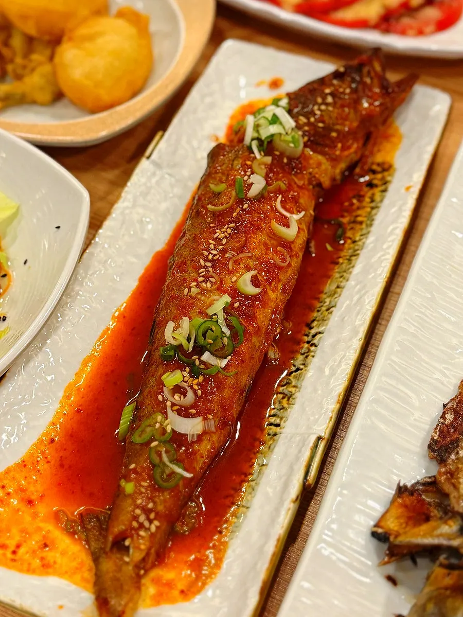 Plate of seasoned vegetable banchan at Deulbabae