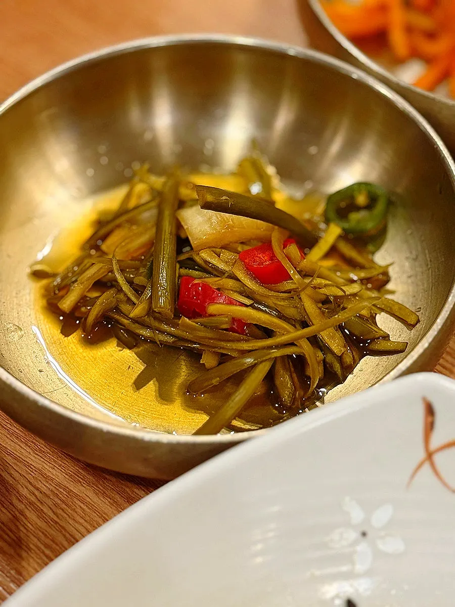 Salad banchan at Deulbabae