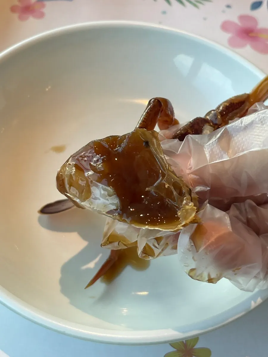Main dish of soy-marinated raw crab at Deulbabae