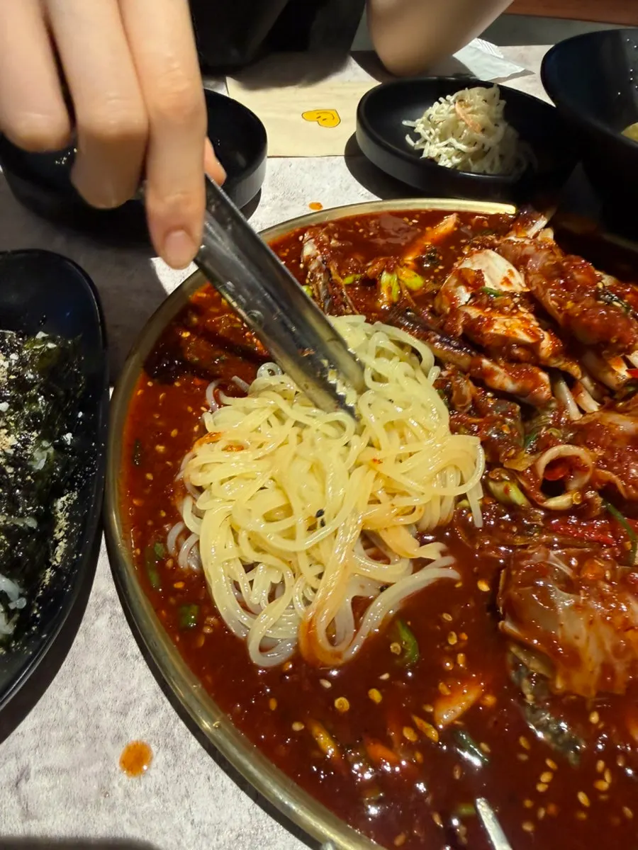살이 꽉 찬 꽃게 다리
