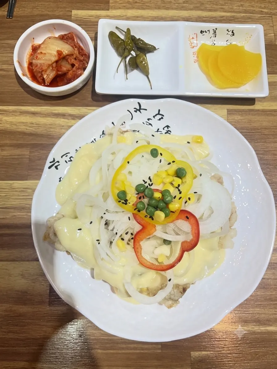 Cream tenderloin tangsuyuk and tray jjajang