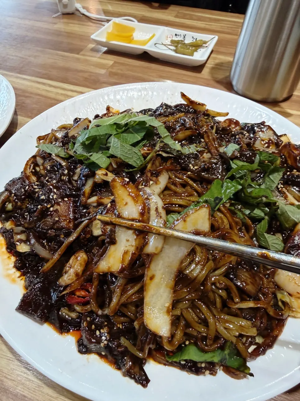 Tray jjajang lifted up with chopsticks