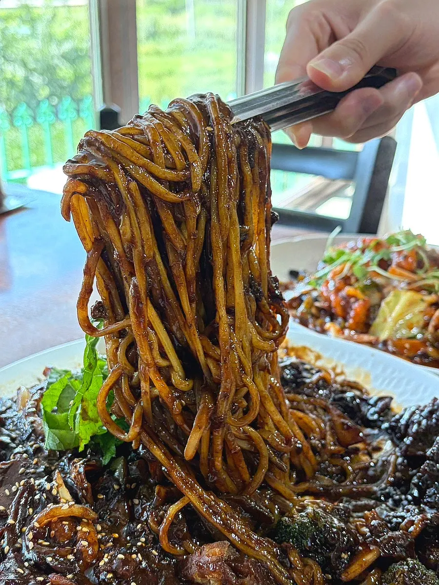 Generous serving of platter jjajang