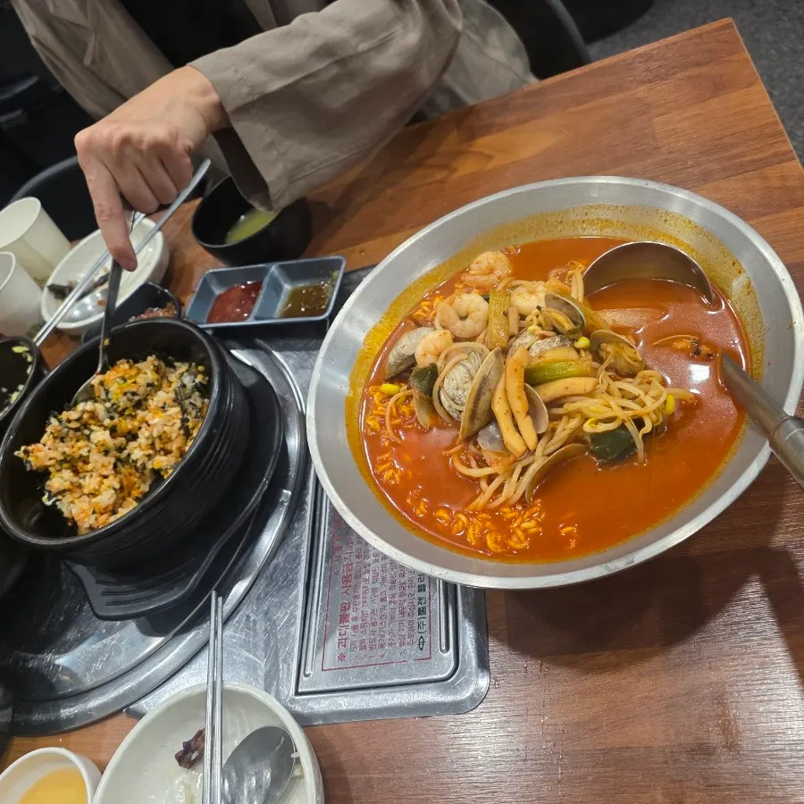 B세트에 포함된 알밥