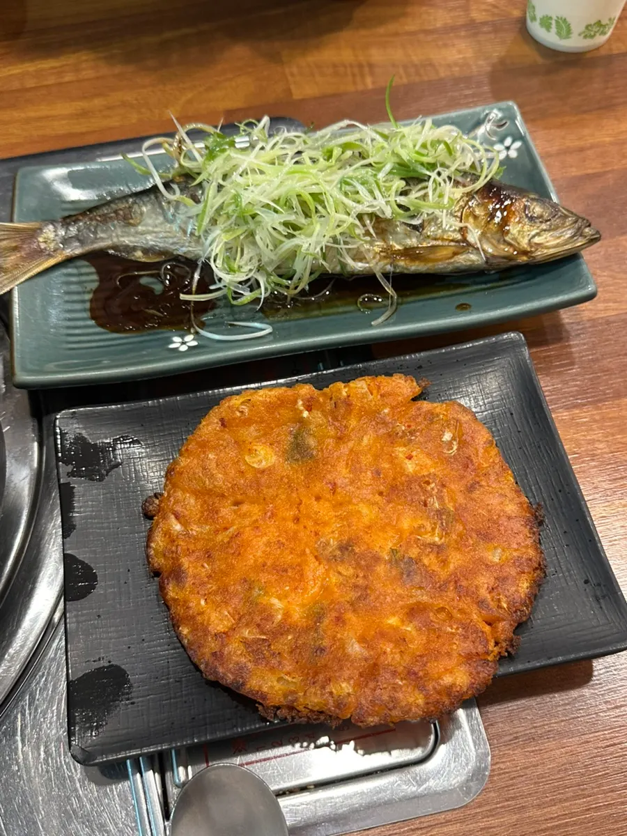 Seafood restaurant side-dish spread