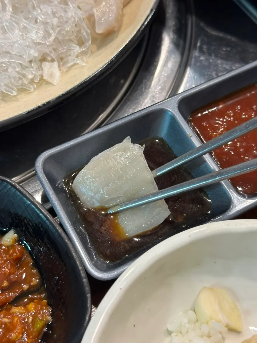 Flounder sashimi wrap spread