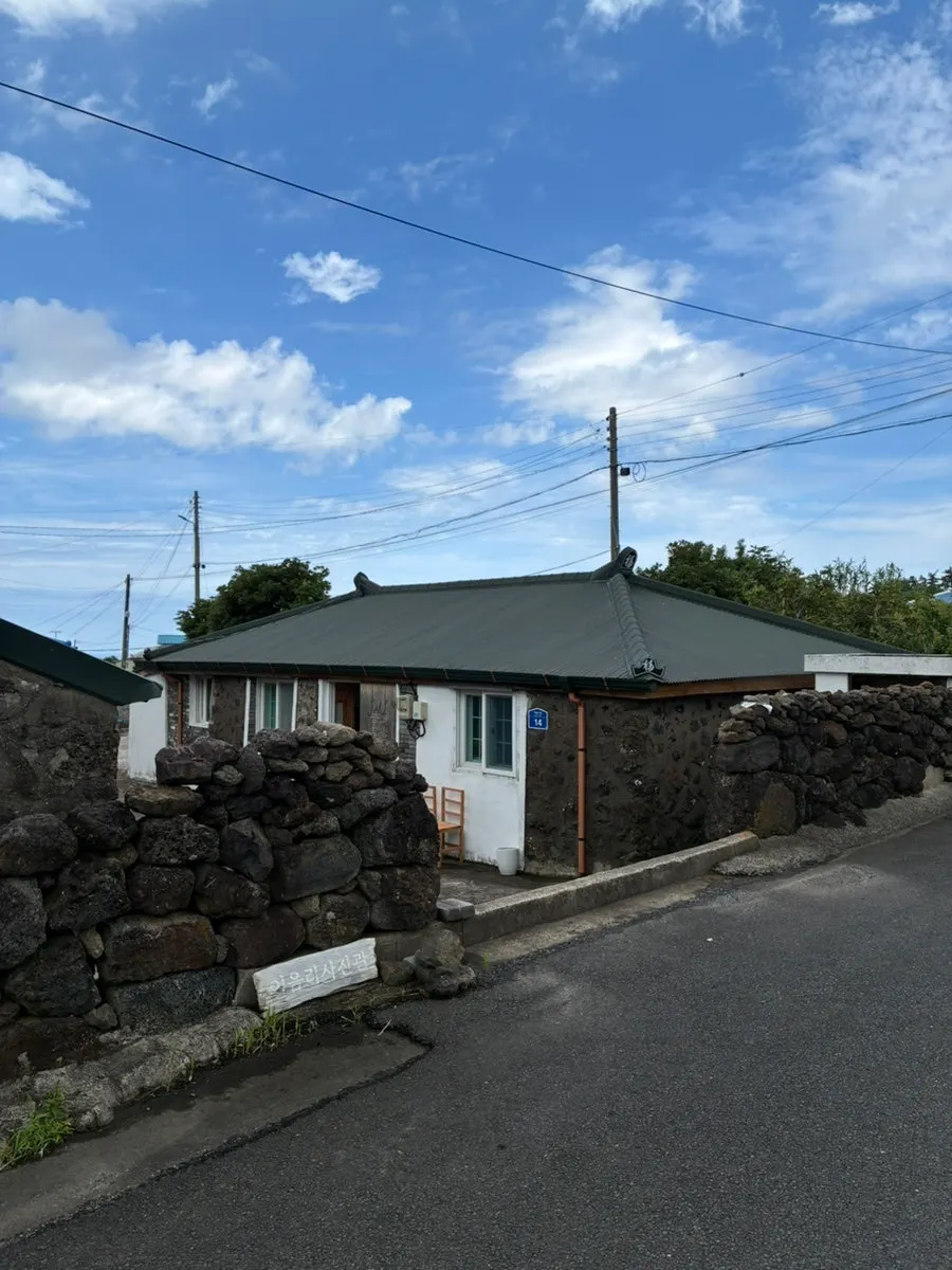 Exterior of the photo studio with a Jeju-style atmosphere