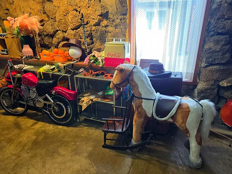 Interior of the photo studio blending old space and vintage props