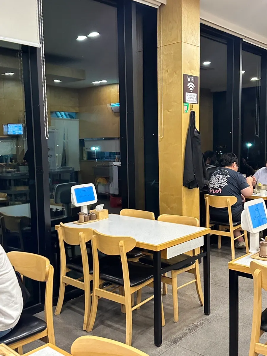 한담국수 곽지애월점 매장 입구 모습