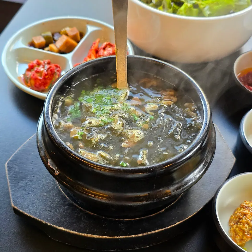 한우 곁들임 소스와 양념