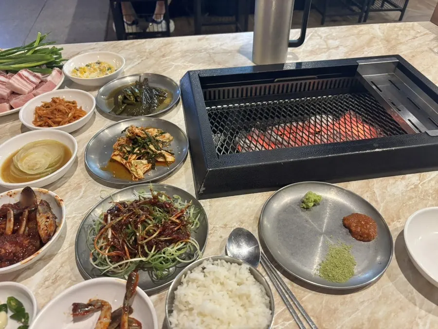 마블링이 고운 난축맛돈 생고기
