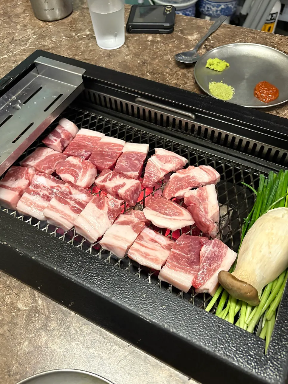 Close-up of marbled Nanchuk Matdon black pork
