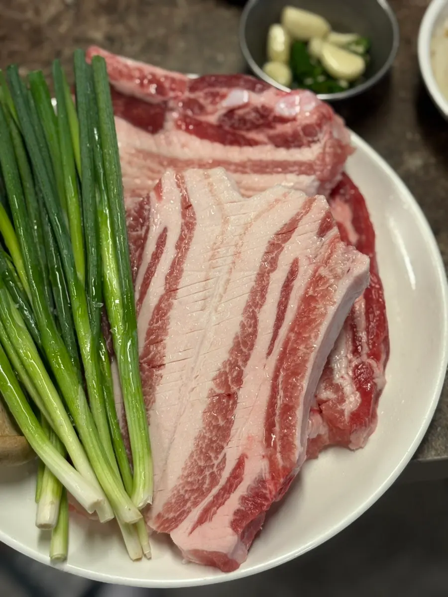 Ordered Jeju pork raw ribs 600g