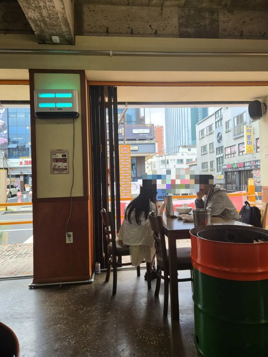가게 옆 주차 공간