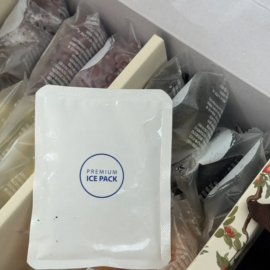 고급 박스에 포장된 오메기떡