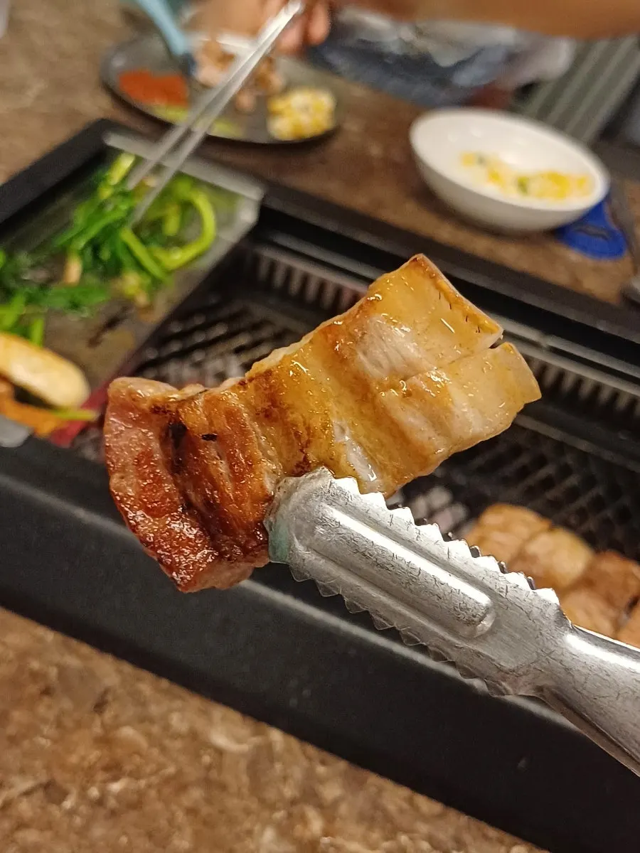 흑돼지와 와사비 곁들임