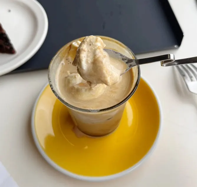 Summer Latte topped with vanilla ice cream