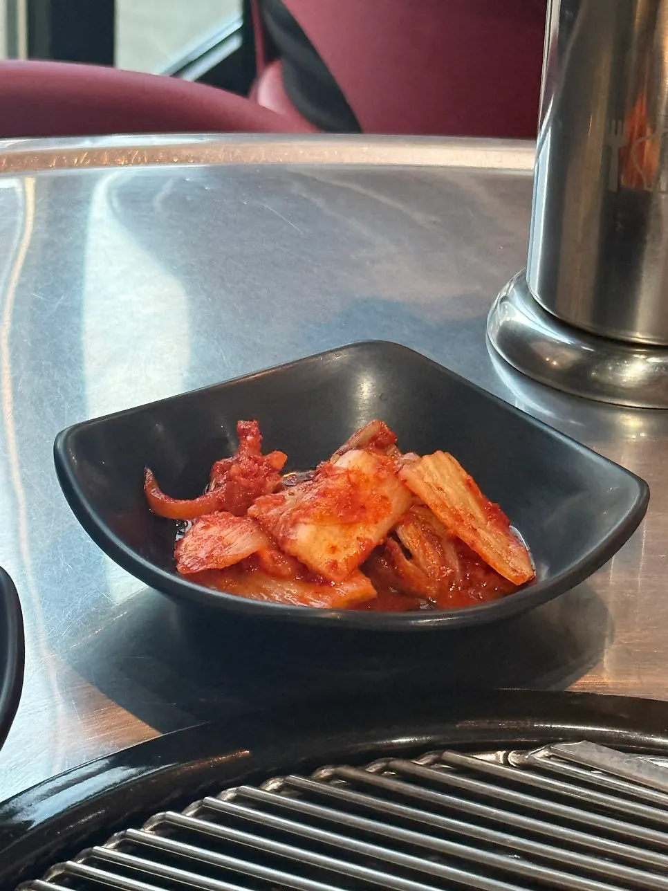 Black pork geungogi set on the table
