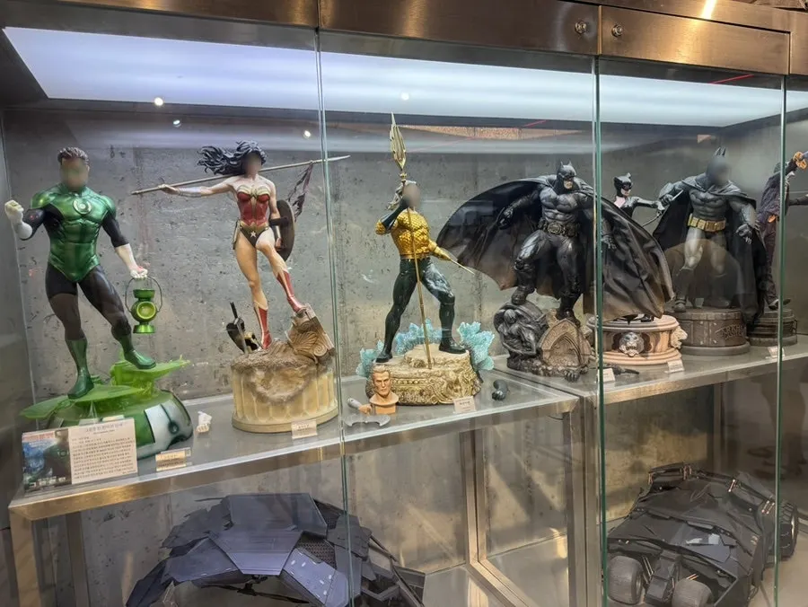 Start of the 1st floor exhibit at Figure Museum Jeju