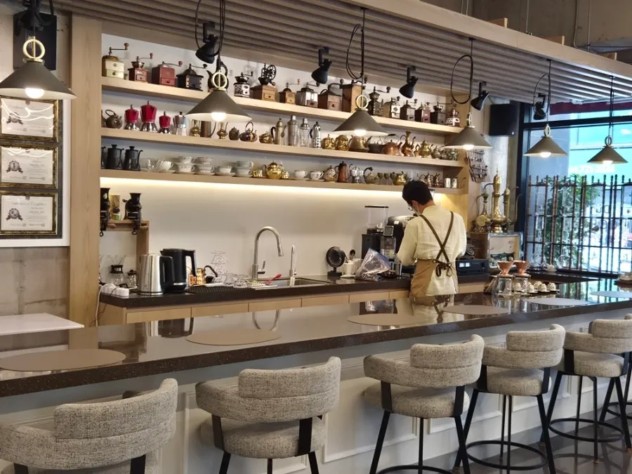 Coffee extraction in progress at Gasangsun Coffee