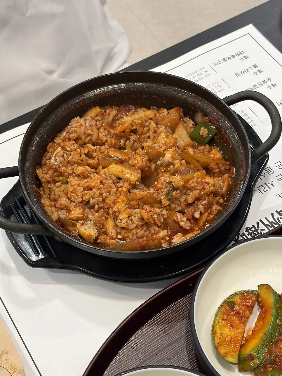 Mixed rice made with the braised hairtail sauce