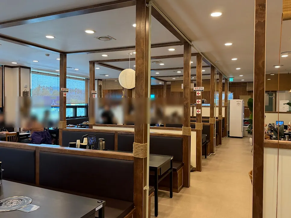 Spacious, clean interior of Jeju Badang