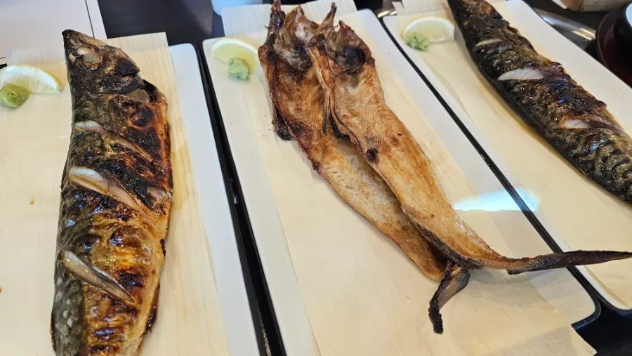 Menu board showing Jeju Badang's lunch special