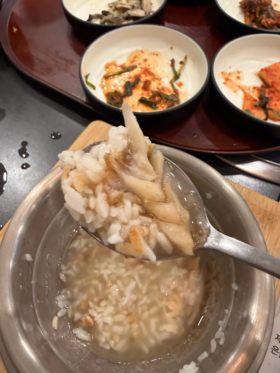 제주바당 넓은 홀 테이블 배치