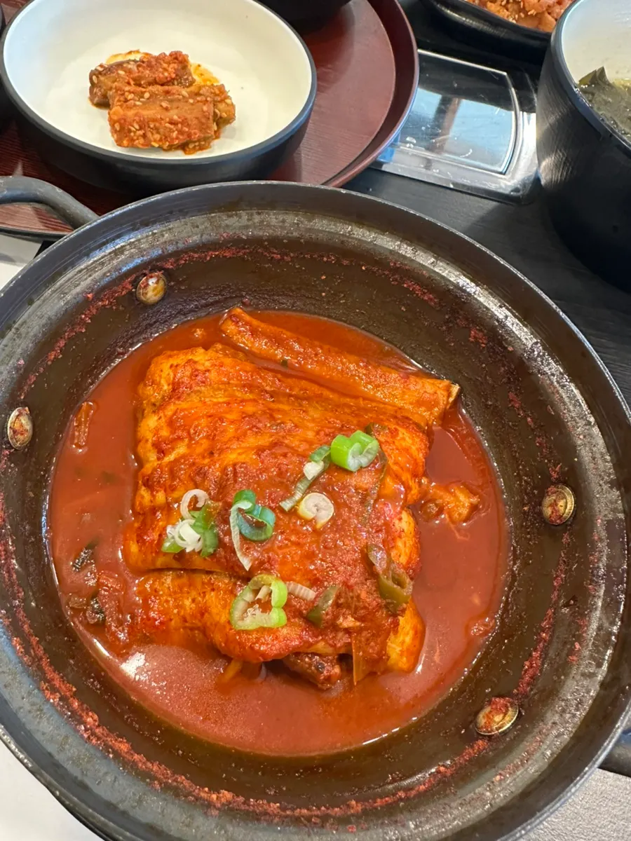 접시에 담은 잡채