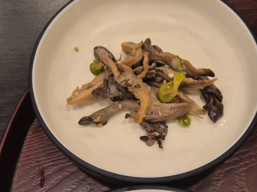 A Jeju Badang table spread including seaweed soup