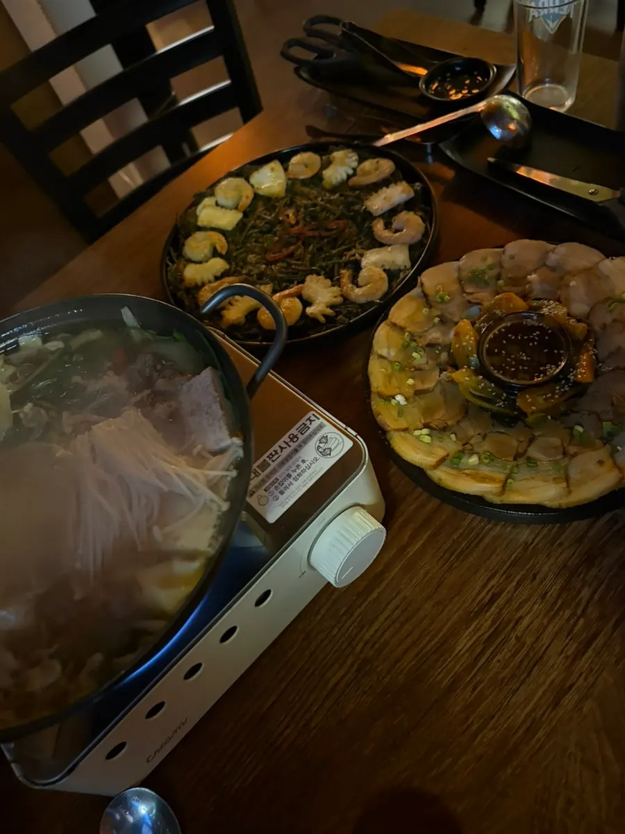 잊힐리야 제주 해물 방아전
