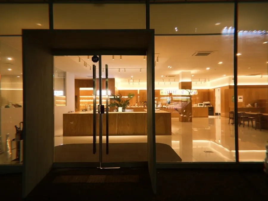 Dobana café space in Jeju City