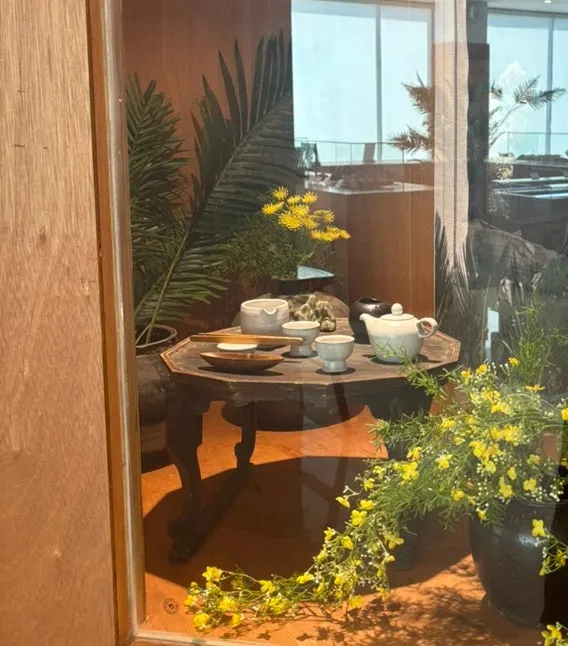 도바나 베이커리 카페 공간