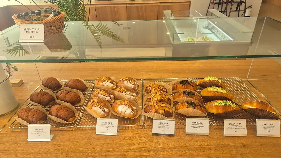 Dobana's spacious and tidy interior