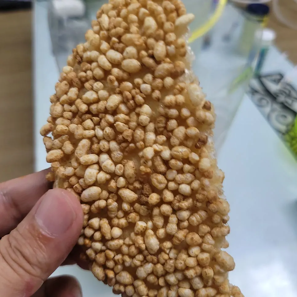 Baekmi-gwajul served on a plate