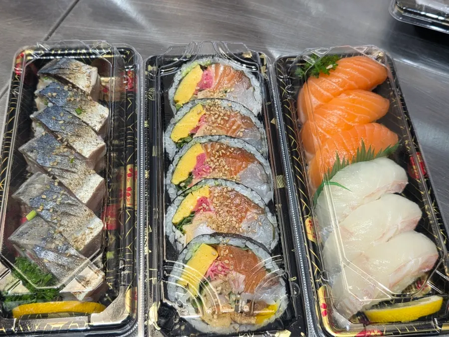厚切什锦生鱼片特写