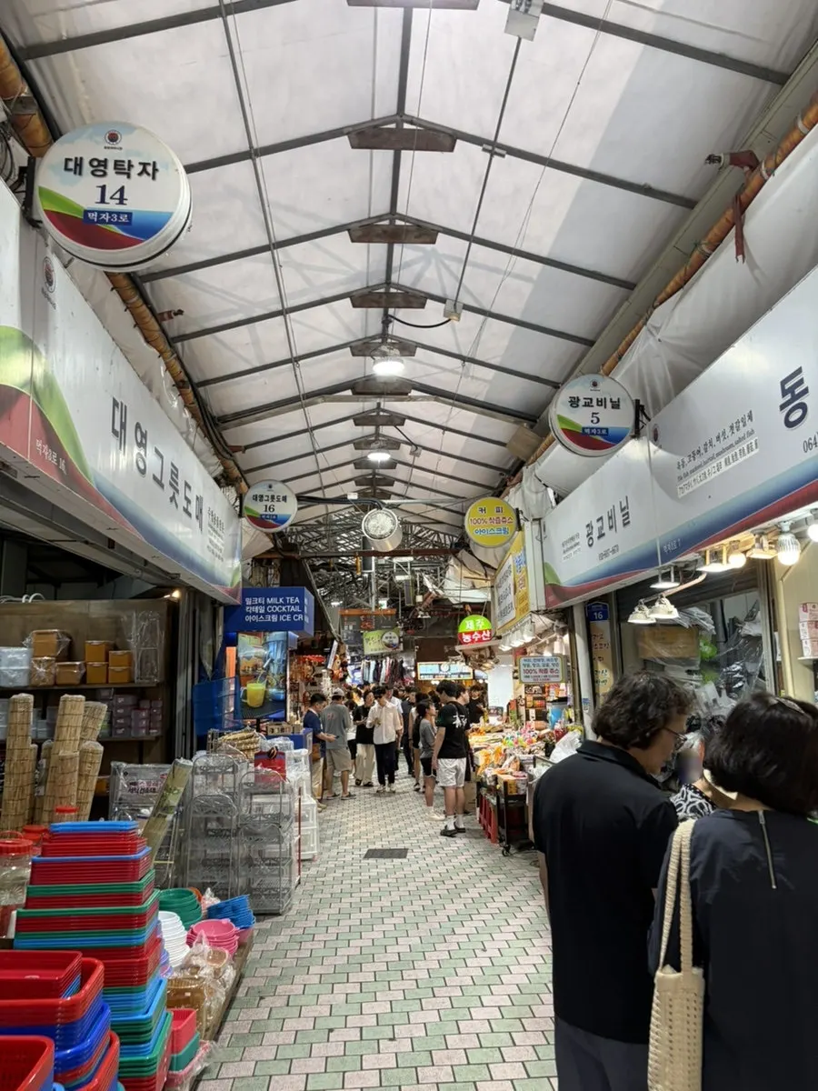 새로 생긴 동문시장 공영주차타워