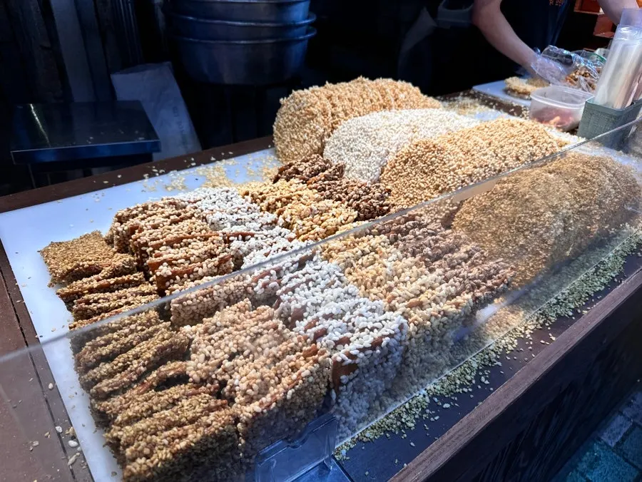 백미·현미·메밀·찐쌀 과즐 진열